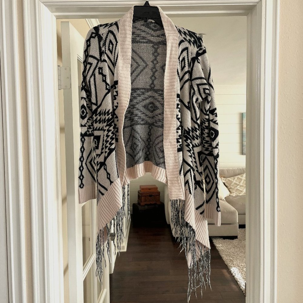 Sweater - Cardigan with Fringe. Tan/Bk. Very good condition.  Sz M.
